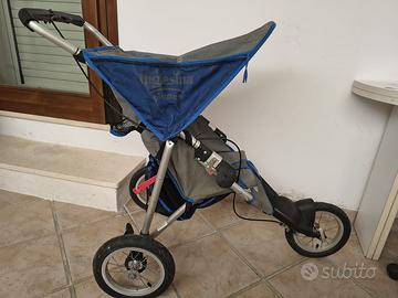 Passeggino tre ruote