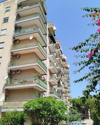 3 LOCALI A PALERMO