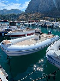 Gommone 40 cv Noah 55 MOTORE SELVA 40/70