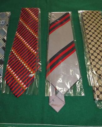 Cravatte vintage nuove anni '60