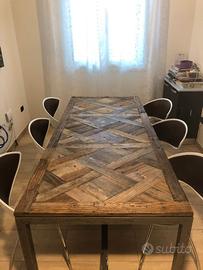 Tavolo artigianale in legno massello e ferro
