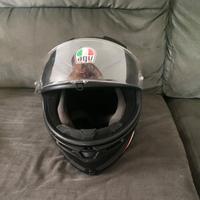 Casco AGV k6 integrale molto leggero