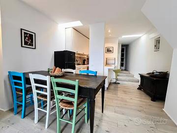 Casa indipendente nell'entroterra del Finalese