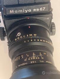 MAMIYA RB 67 con 2 magazzini e ottica 90mm