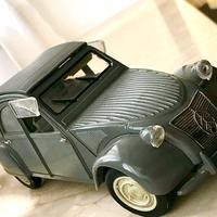 Modellino Citroen 2CV  maisto 1/18