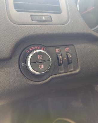 Interruttore fari OPEL INSIGNIA del 2011