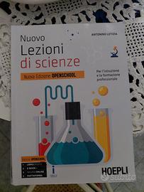 libri di scuola superiore 