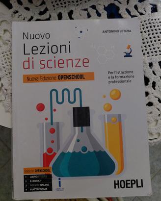 libri di scuola superiore 