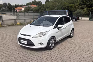 FORD Fiesta 1.4 TDCi 70CV 5 porte Titanium