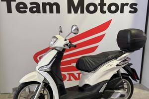 Piaggio Liberty 125 .