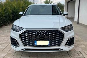 Audu Q5 SPB  2.0 Quattro Sline Stronic