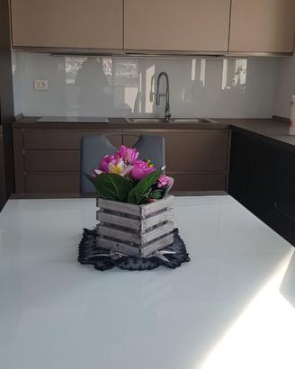 Cucina moderna spaziosa