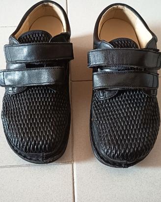 Scarpe ortopediche morbide