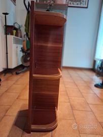angolare in legno