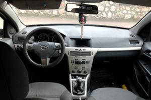 Opel Astra 2007