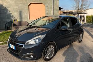 Peugeot 208 Allure