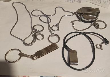 5 porta portachiavi. 