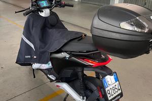 Scooter Piaggio One elettrico