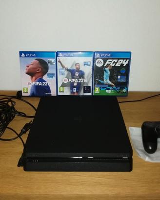 PS4 CON CAVI, JOYSTICK E 4 GIOCHI