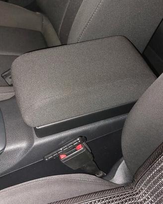 Bracciolo regolabile per Audi Q2