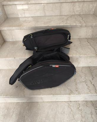 Bauletto moto con struttura e borse laterali