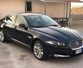 JAGUAR XF - 2.2 cc - 200cv