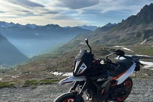 Ktm 890 smt