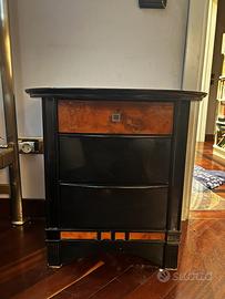 Comodini in radica di olmo