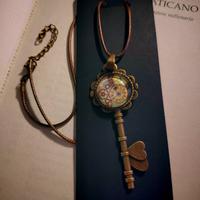 collana in resina