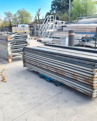 spalle e corenti zincati per scaffali pallet usati