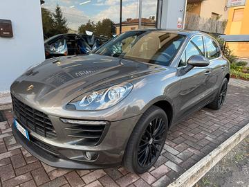 Porsche Macan 3.0 Diesel S / Book Service