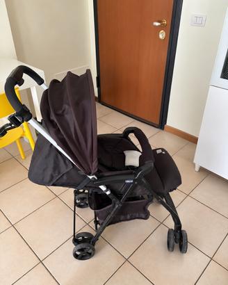 Passeggino leggero chicco