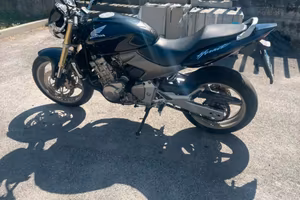 honda hornet 2005