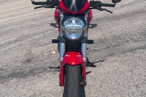 Ducati Monster  696+