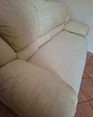 Divano 3 posti beige finta pelle