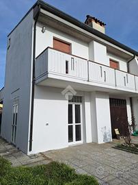 PORZIONE DI BIFAMILIARE A BAGNACAVALLO