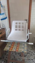 SEDIA GIREVOLE WIMED per vasca da bagno