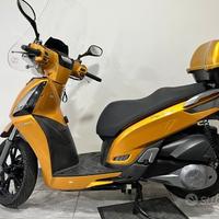 Kymco People 300 - 2011