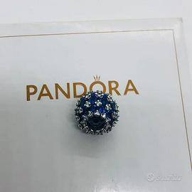 Charm Pandora Pavè Pietre Luminose Blu 792630C02