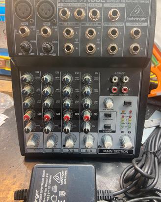 Mixer Behringer xenyx802