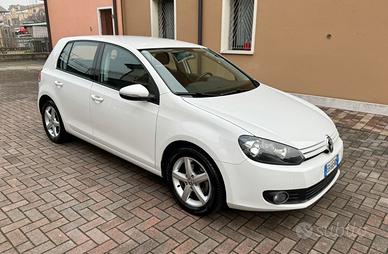 Volkswagen Golf 1.2 TSI Perfetta