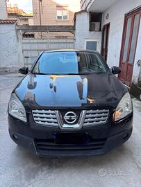 Nissan quashquai