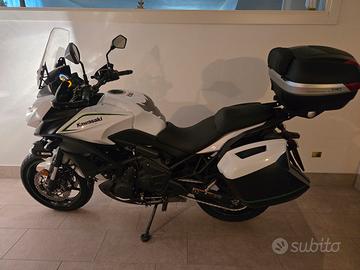Moto Kwasaki Versy 650