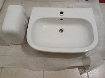 Lavabo lavandino