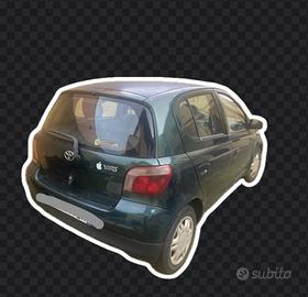Toyota Yaris sole  5 porte 1000 16v Anno 2000