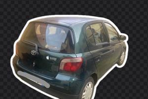 Toyota Yaris sole  5 porte 1000 16v Anno 2000