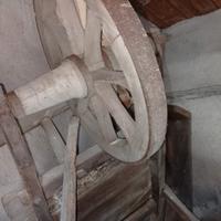 Vecchia carriola vintage.