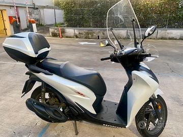 Honda SH125 Sport Bianco - meno di 5.000km