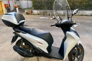 Honda SH125 Sport Bianco - meno di 5.000km