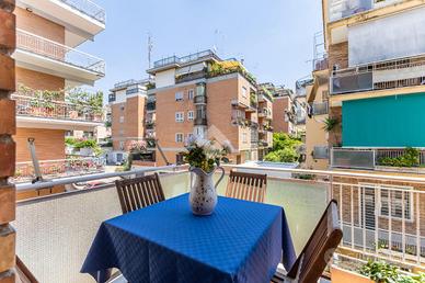 3 LOCALI A ROMA